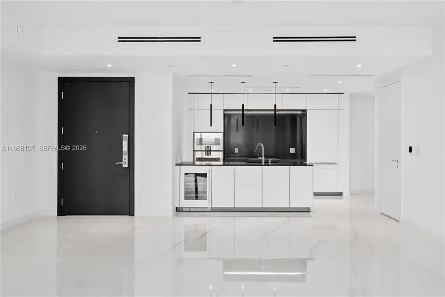 300 Biscayne Blvd Way #1103, Miami, FL 33131 - #3