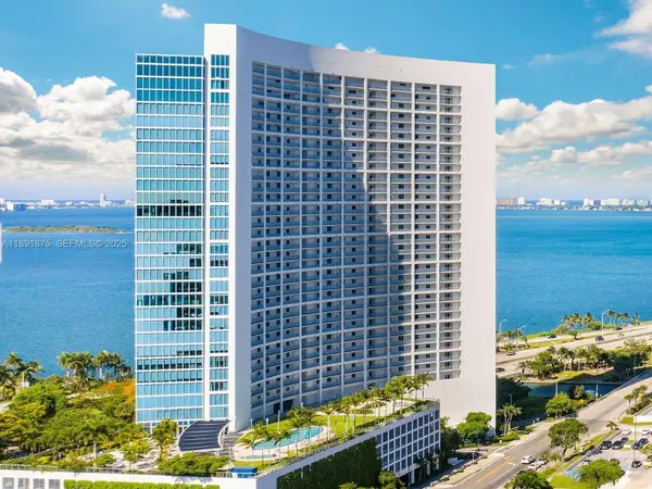 601 NE 36th Street #2206, Miami, FL 33137