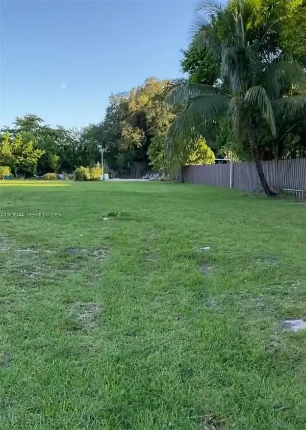 50 NW 156th Street, Miami, FL 33169
