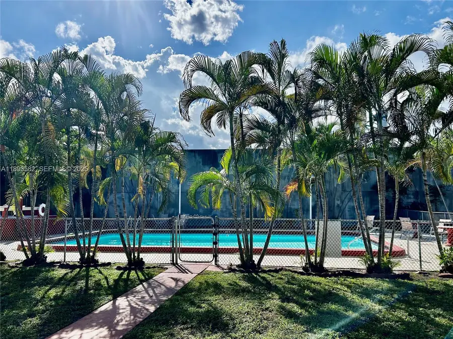 2918 Funston Street #29B, Hollywood, FL 33020 - #3