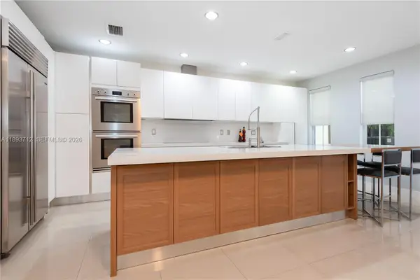 10742 NW 74th Lane, Doral, FL 33178