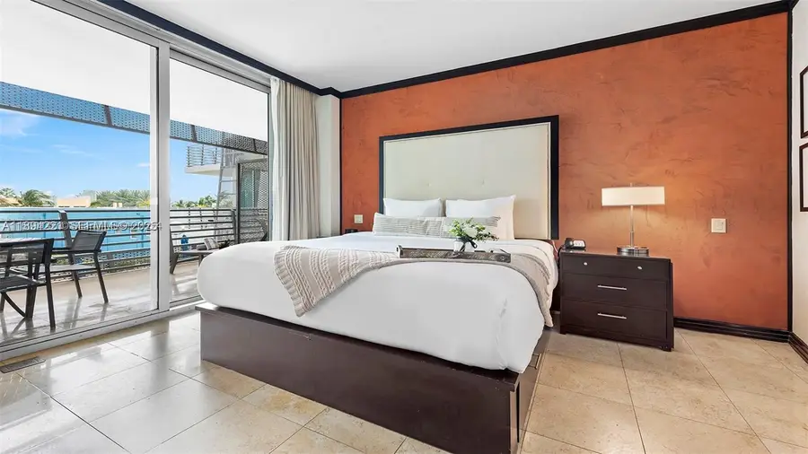 1437 Collins Avenue #327, Miami Beach, FL 33139 - #2