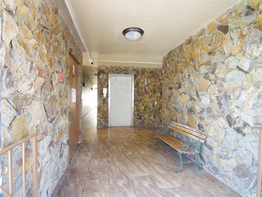 420 NE 12th Avenue #401, Hallandale Beach, FL 33009 - #3