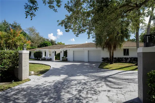 13551 SW 62nd Avenue, Pinecrest, FL 33156