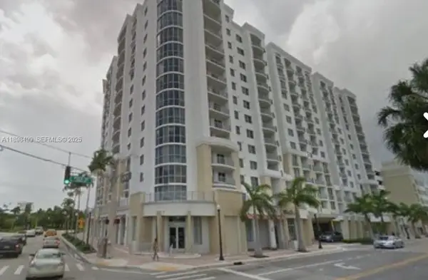 Address Withheld By Seller, Hollywood, FL 33020
