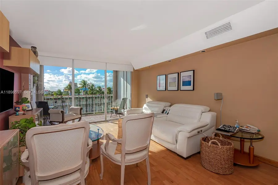 1865 79th St Causeway #5A, North Bay Village, FL 33141 - #3