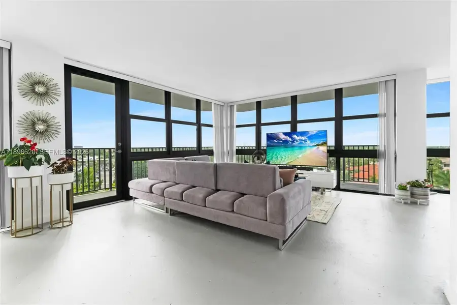 1000 Parkview Drive #809, Hallandale Beach, FL 33009 - #2