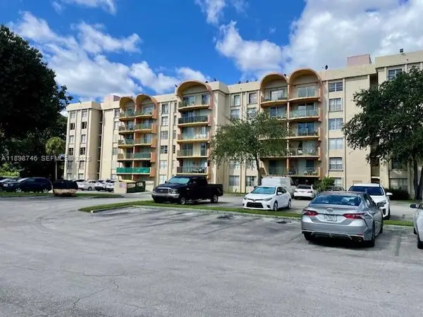 9350 Fontainebleau Boulevard #408, Miami, FL 33172