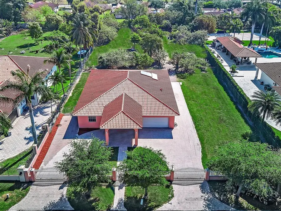 279 NW 119th Avenue, Miami, FL 33182 - #3
