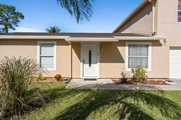 707 SE Karrigan Terrace, Port Saint Lucie, FL 34983 - #2