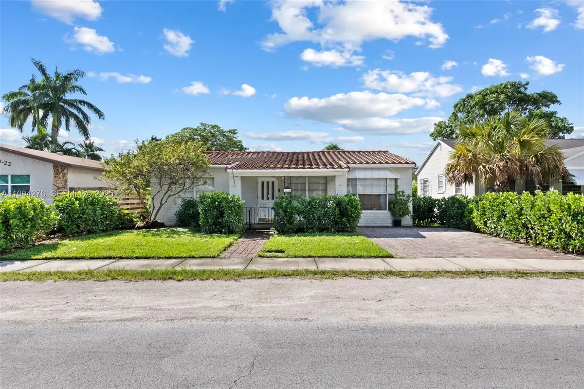 2226 Cleveland Street, Hollywood, FL 33020 - #1