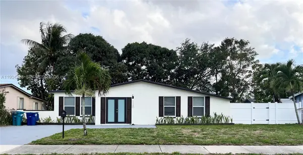 Address Withheld By Seller, Miami, FL 33179