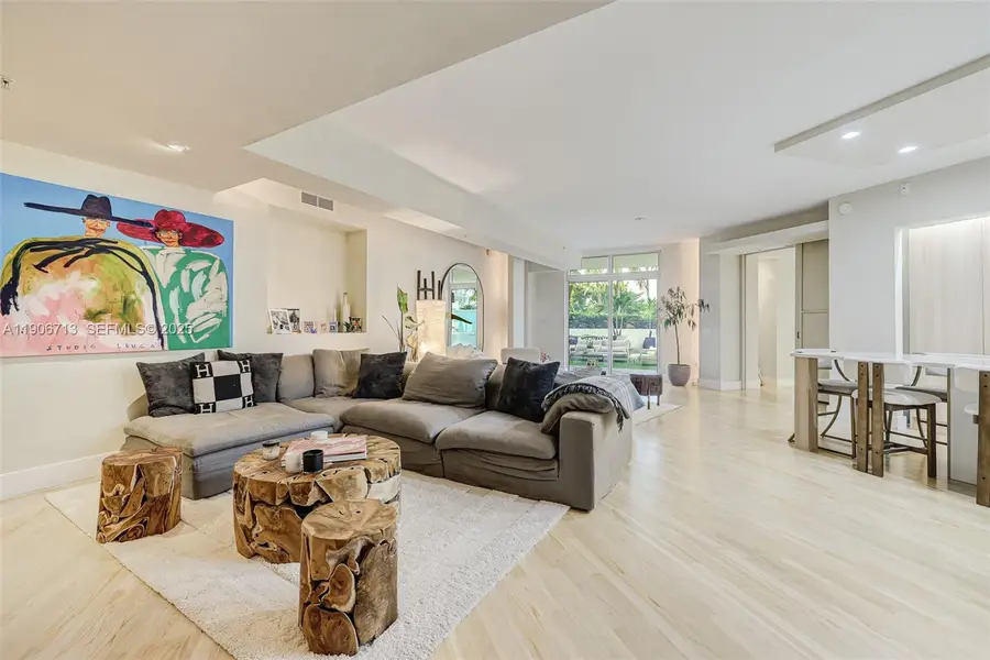 2001 Meridian Avenue #307, Miami Beach, FL 33139 - #2