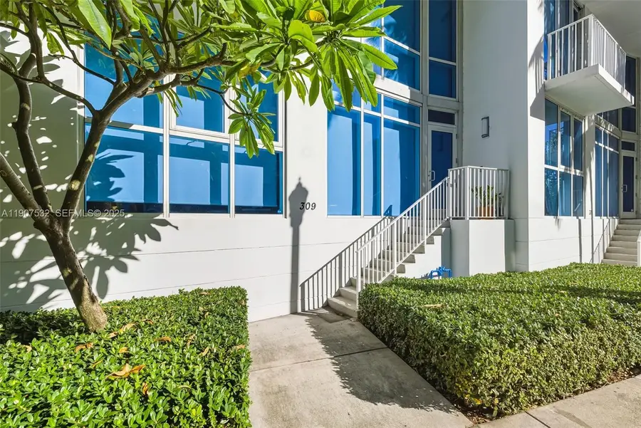 2020 N Bayshore Th103 #TH103, Miami, FL 33137 - #2