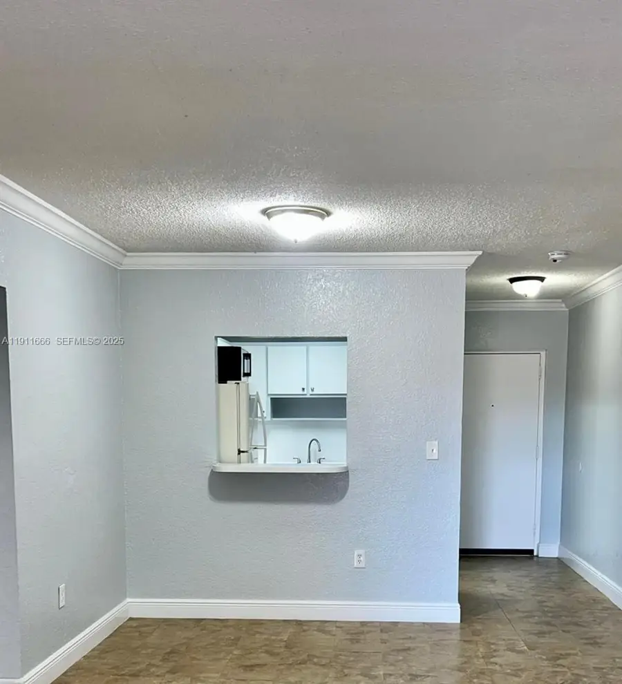 575 W 69th Street #208, Hialeah, FL 33014 - #3