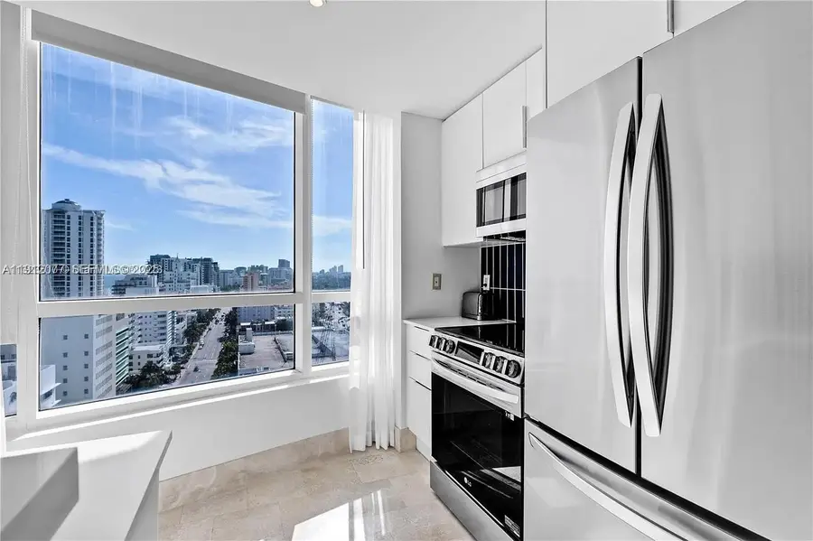 4401 Collins Avenue #1604, Miami Beach, FL 33140 - #3