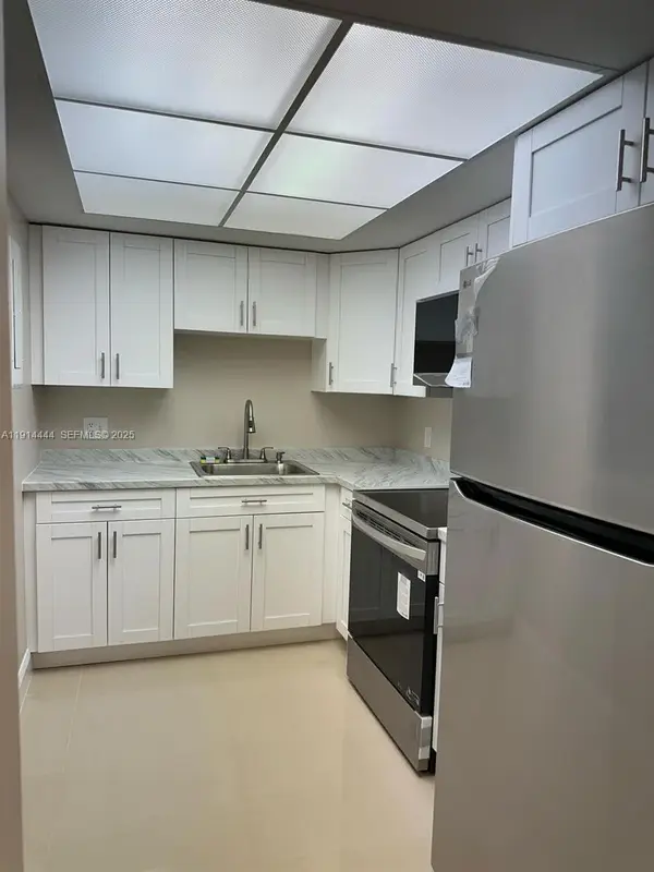 5530 NW 44th Street #308C, Lauderhill, FL 33319