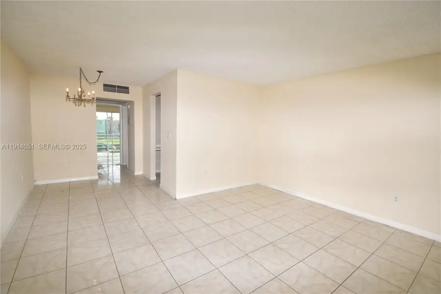 130 NE 202nd Terrace #S21, Miami Gardens, FL 33179 - #3