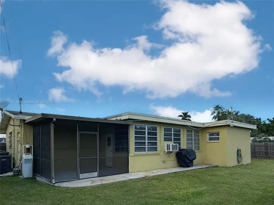 610 NW 17th Street, Homestead, FL 33030 - #3
