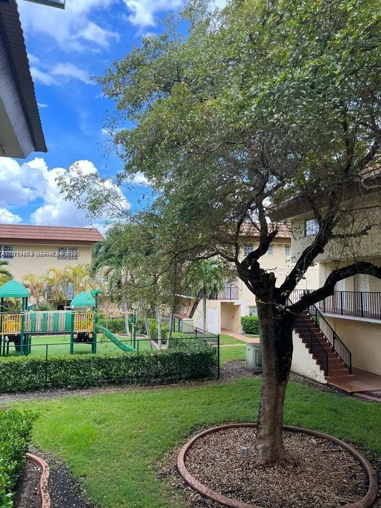 Address Withheld By Seller, Miami, FL 33173 - #2