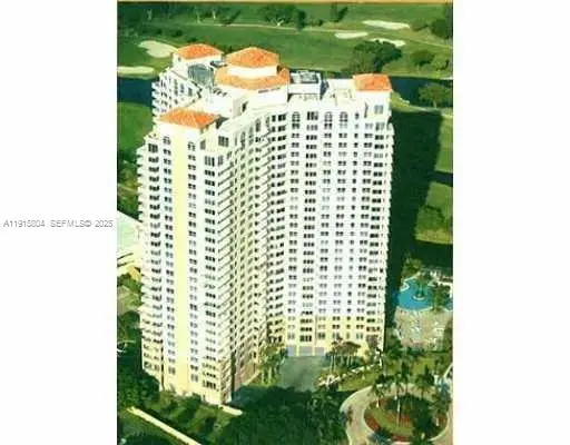 19501 W Country Club Drive #2310, Aventura, FL 33180