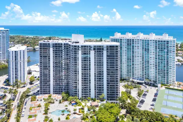20281 E Country Club Drive #1009, Aventura, FL 33180