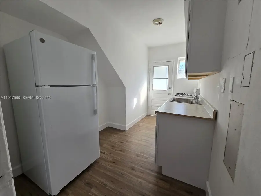 660 84th Street #39, Miami Beach, FL 33141 - #3