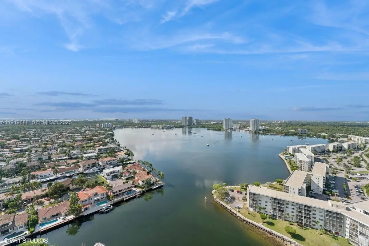 1000 W Island Boulevard #2911, Aventura, FL 33160 - #1