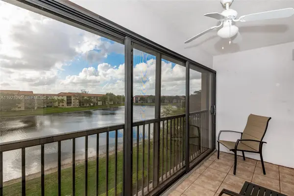 950 SW 138th Avenue #409B, Pembroke Pines, FL 33027