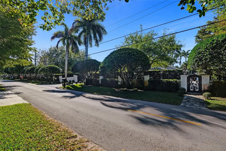 10400 SW 62nd Street, Miami, FL 33173 - #3