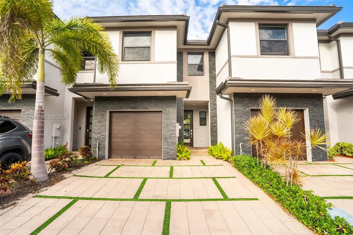 15824 NW 91st Court, Miami Lakes, FL 33018 - #1
