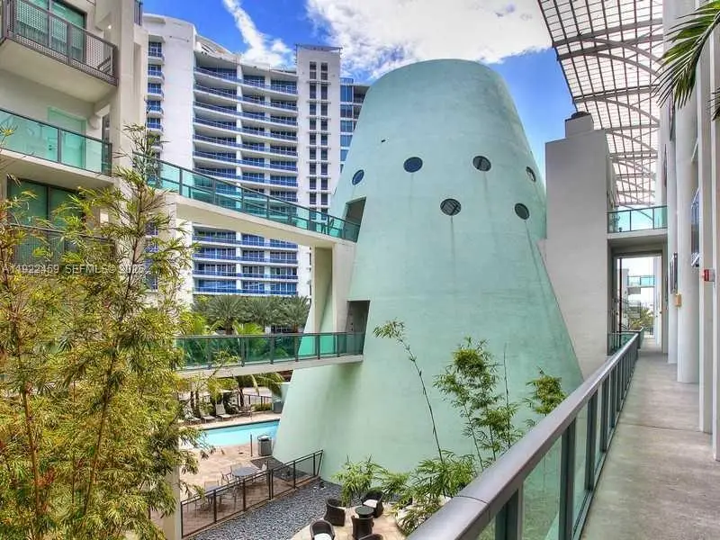 6000 Collins Avenue #521, Miami Beach, FL 33140 - #1