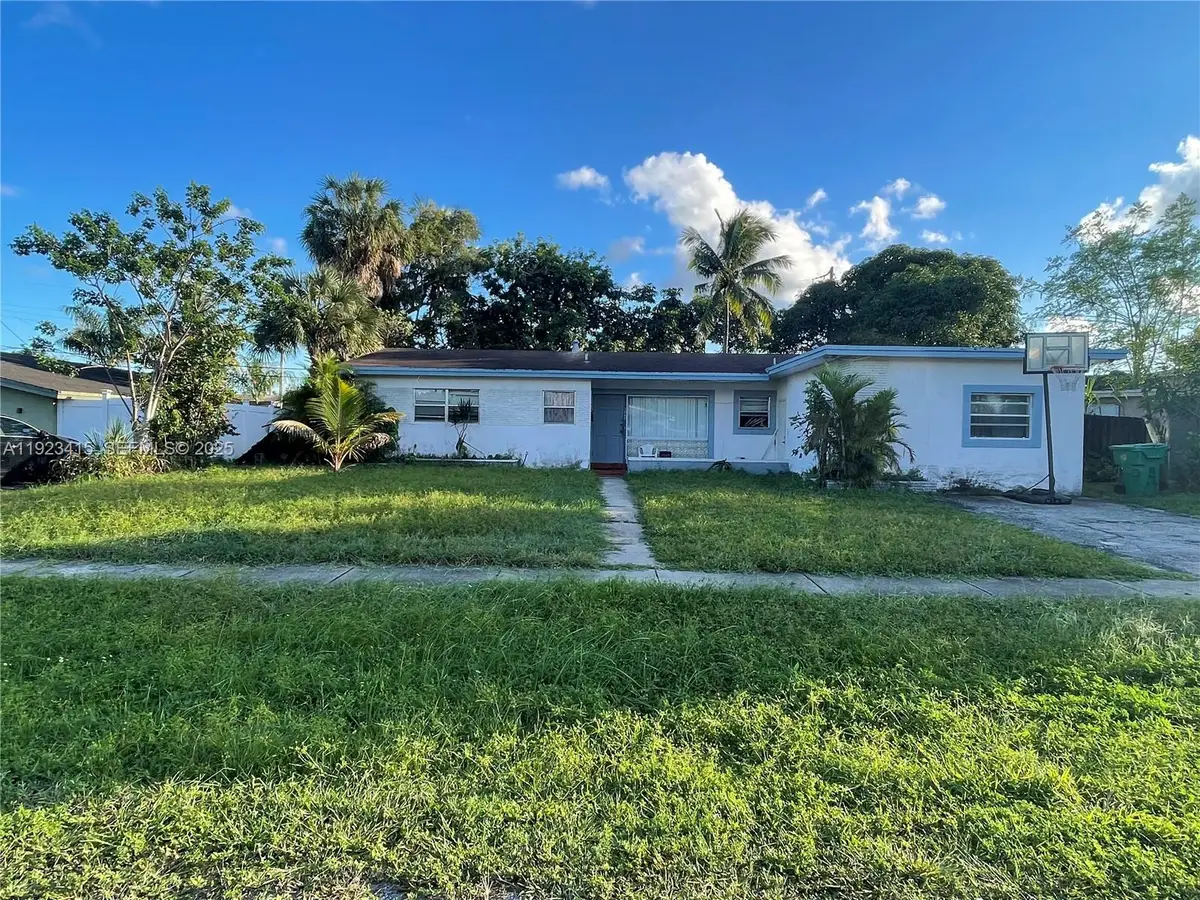 3880 NW 6th Street, Lauderhill, FL 33311 - #1
