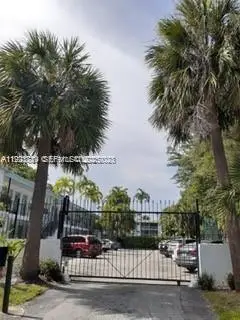 645 NE 77th Street #8, Miami, FL 33138