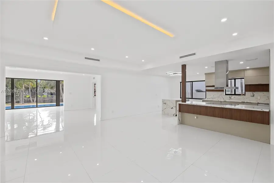 1200 Cleveland Road, Miami Beach, FL 33141 - #3