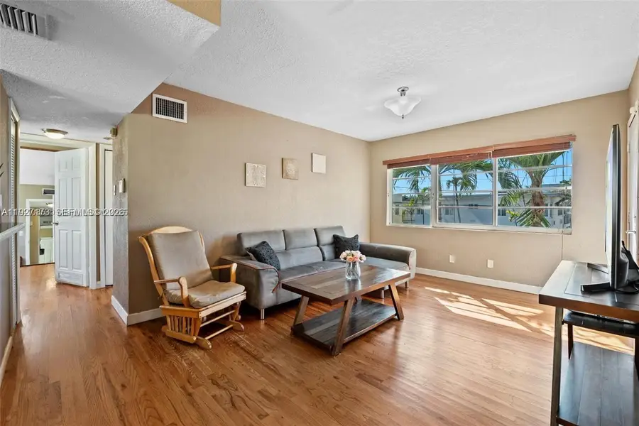 8345 Byron Avenue #6, Miami Beach, FL 33141 - #3