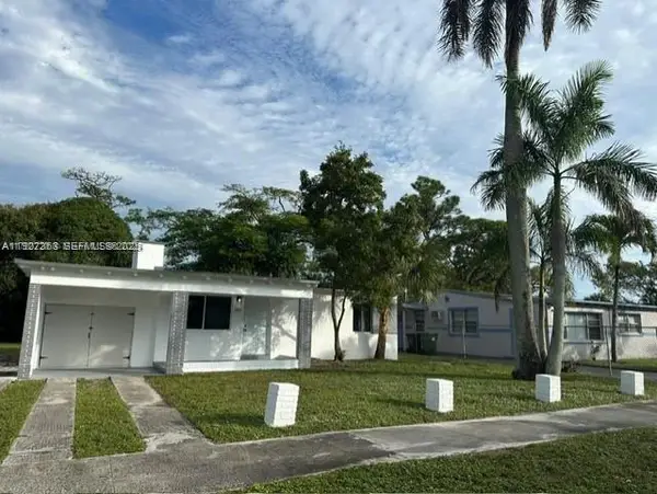Address Withheld By Seller, Fort Lauderdale, FL 33312
