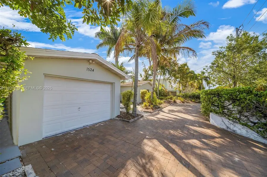 1524 NE 18th Avenue, Fort Lauderdale, FL 33304 - #2