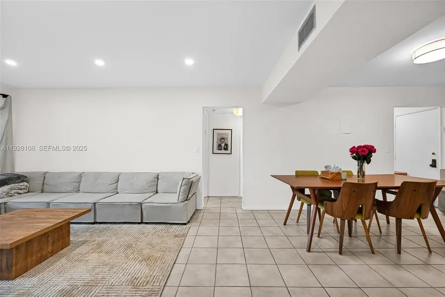 4020 N Hills Drive #29, Hollywood, FL 33021 - #2