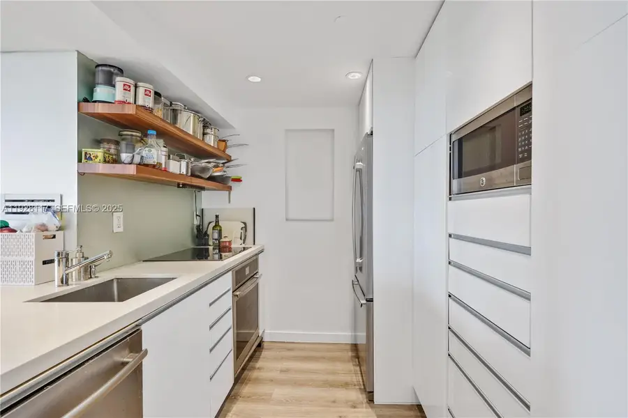 1200 W Ave 615 #615, Miami Beach, FL 33139 - #2