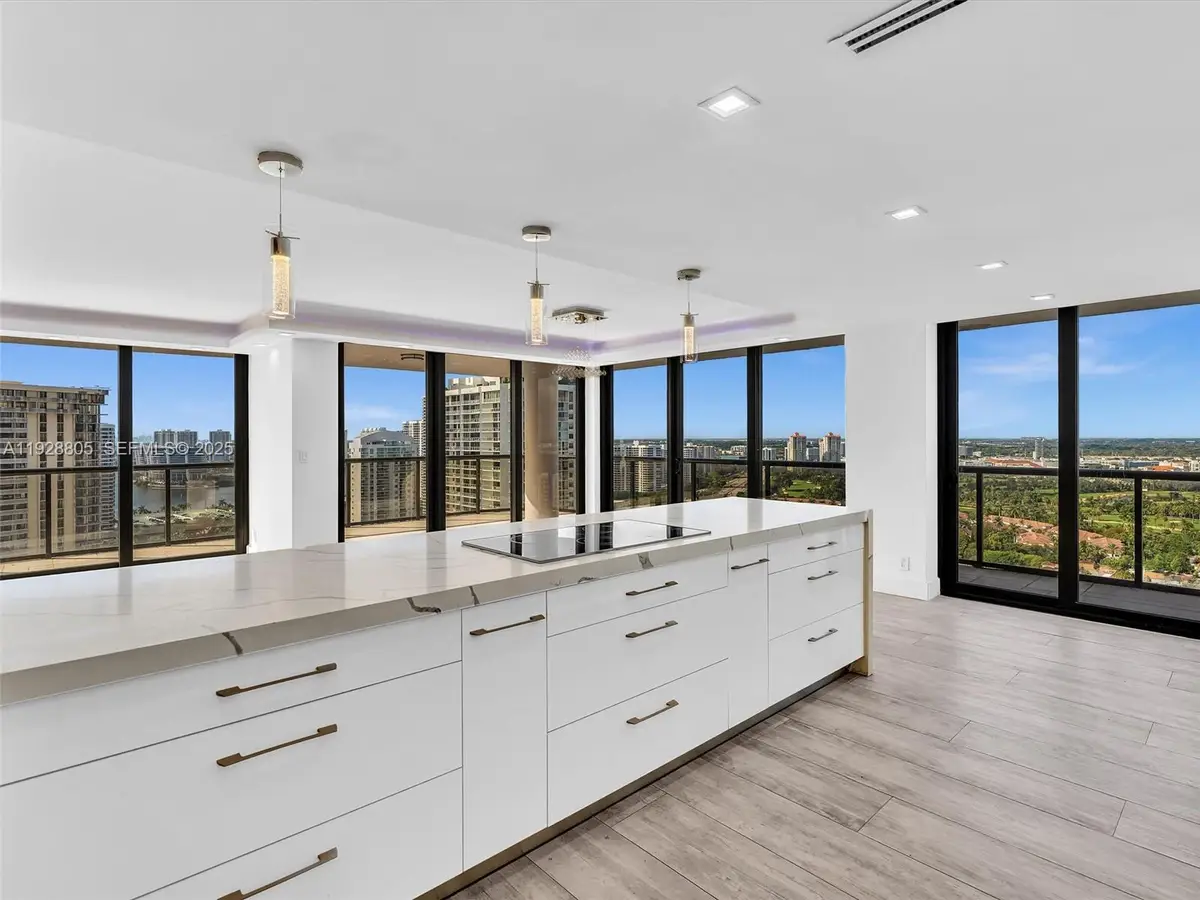 19667 Turnberry Way #27D, Aventura, FL 33180 - #1