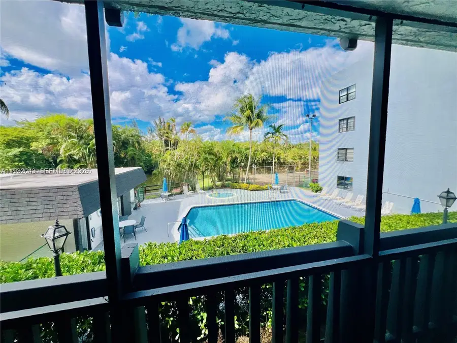 1021 Mockingbird Lane #215, Plantation, FL 33324 - #2