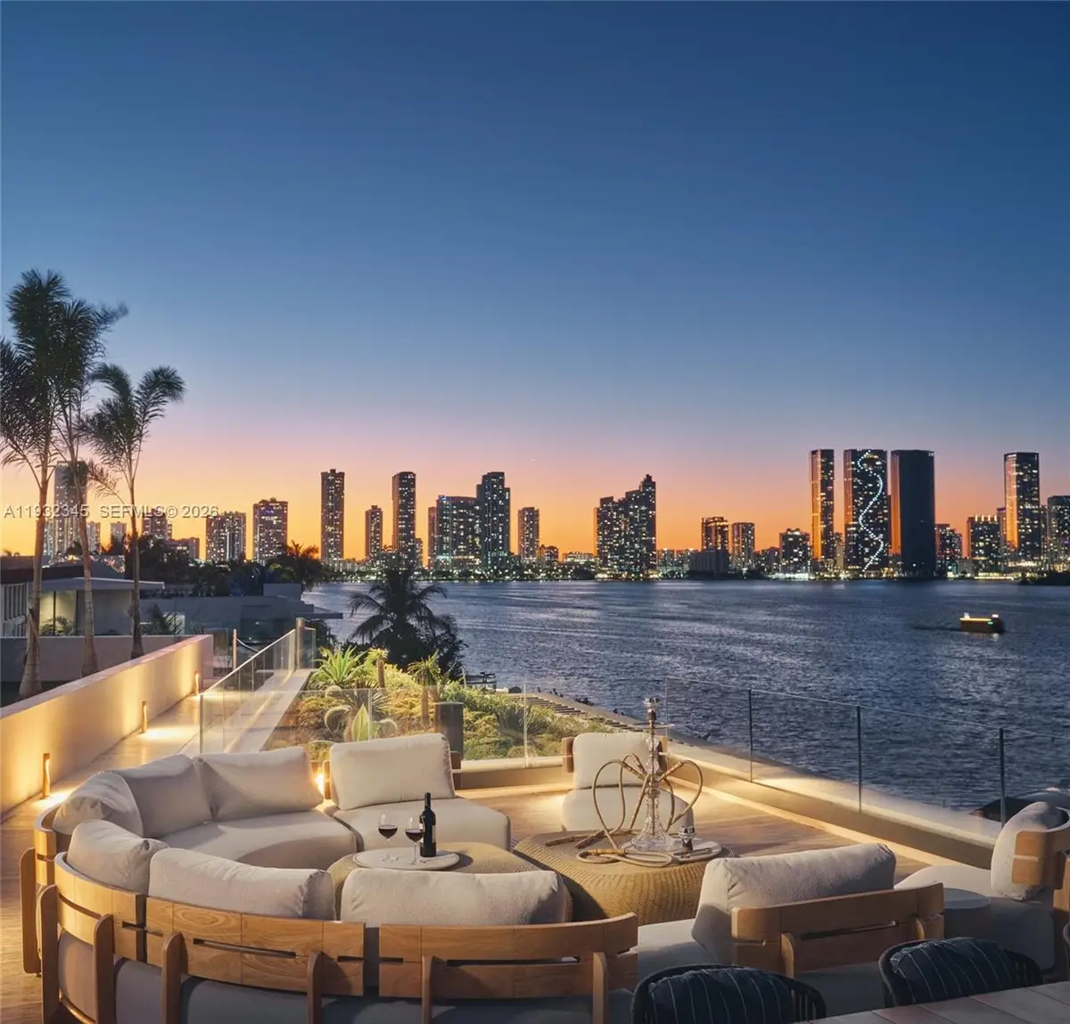 1413 N Venetian Way, Miami, FL 33139 - #1