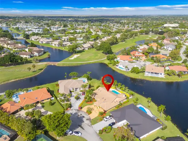 7840 NW 86th Terrace, Tamarac, FL 33321
