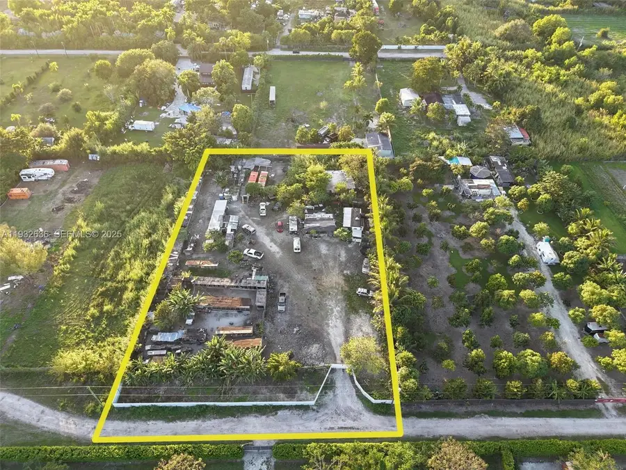 15400 SW 207th Avenue, Miami, FL 33187 - #2