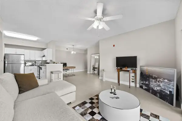 6968 SW 39th Street #F204, Davie, FL 33314