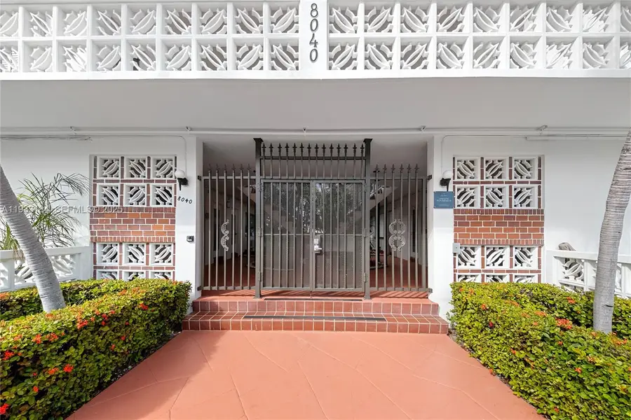 8040 Tatum Waterway Drive #11, Miami Beach, FL 33141 - #3