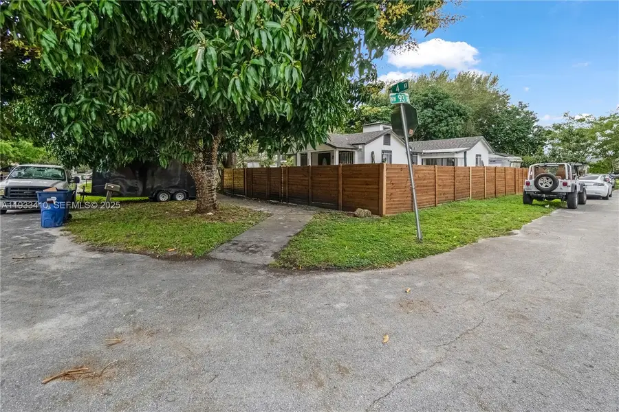 9210 NW 4th Avenue, Miami, FL 33150 - #2