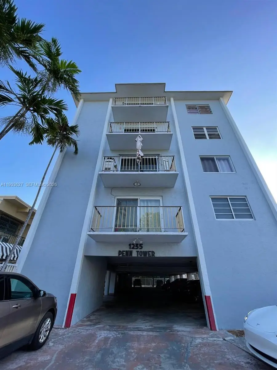 1235 Pennsylvania Avenue #4E, Miami Beach, FL 33139 - #1