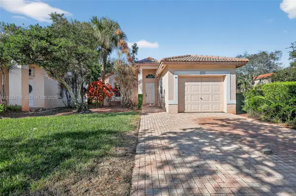 1244 NW 171st Avenue, Pembroke Pines, FL 33028